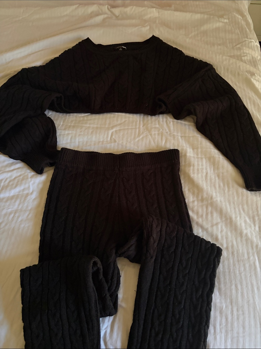 Fashion Nova Black Cable-Knit Crop Sweater Set